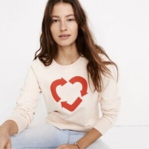 Madewell cream crop Sweatshirt with Red Heart Design Xs